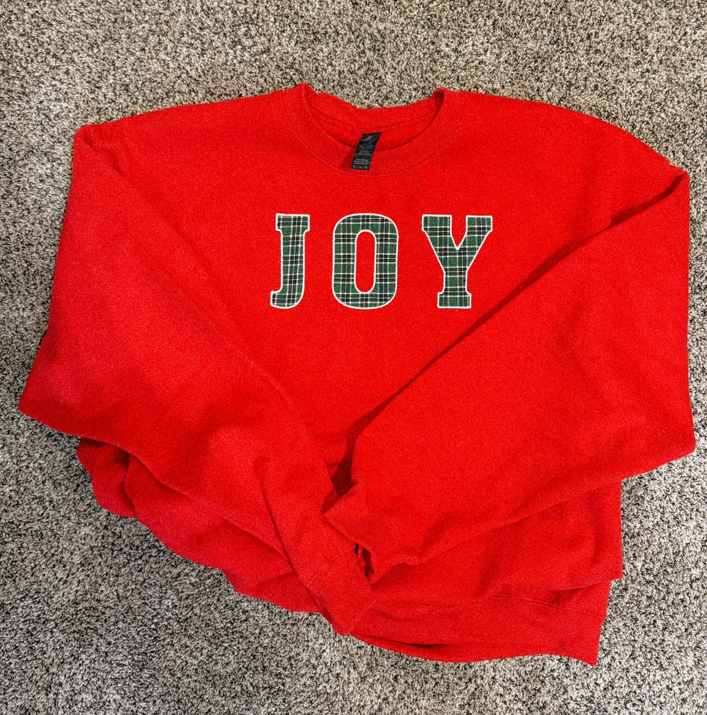 JOY Crewneck