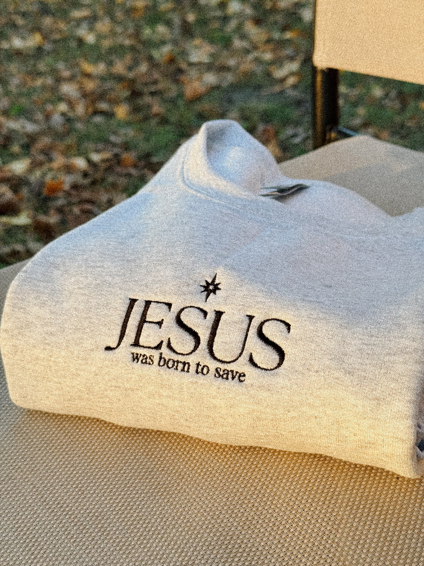 Jesus Born to Save Crewneck